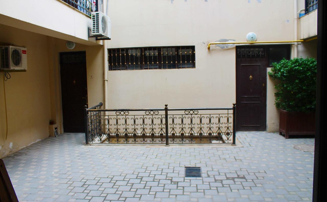 Hellobaku Apartment In Old City Baku Exterior foto